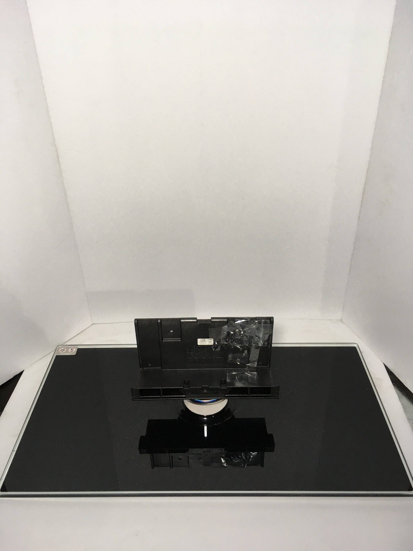 Samsung LN60C630K1FXZA TV Stand