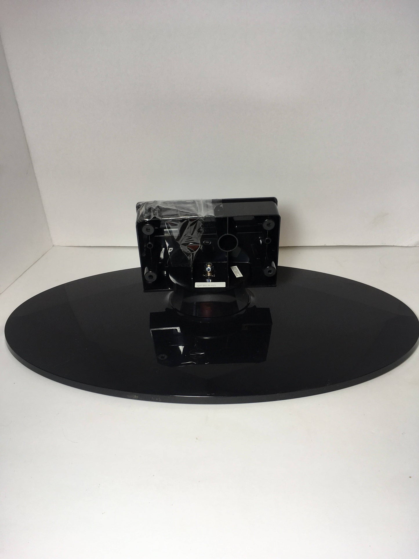 Insignia NS-L32Q-10A Stand