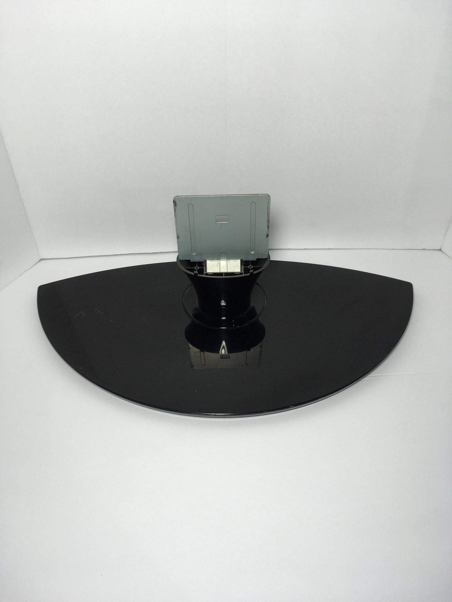 Coby TFDVD3295 Stand