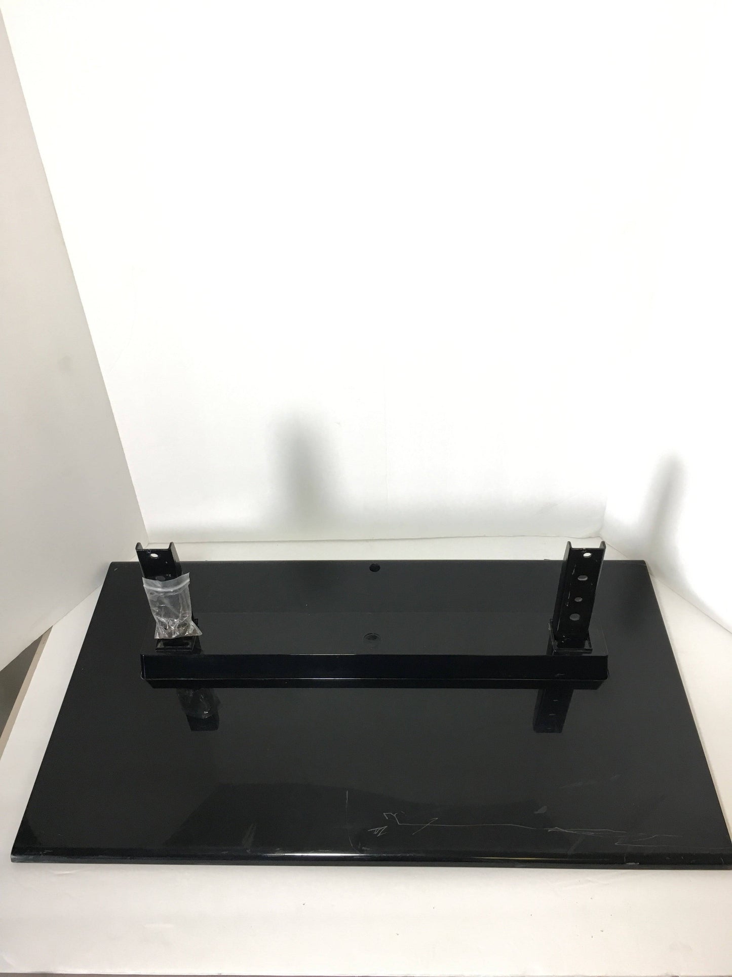 Toshiba 52XV645U TV Stand / Base