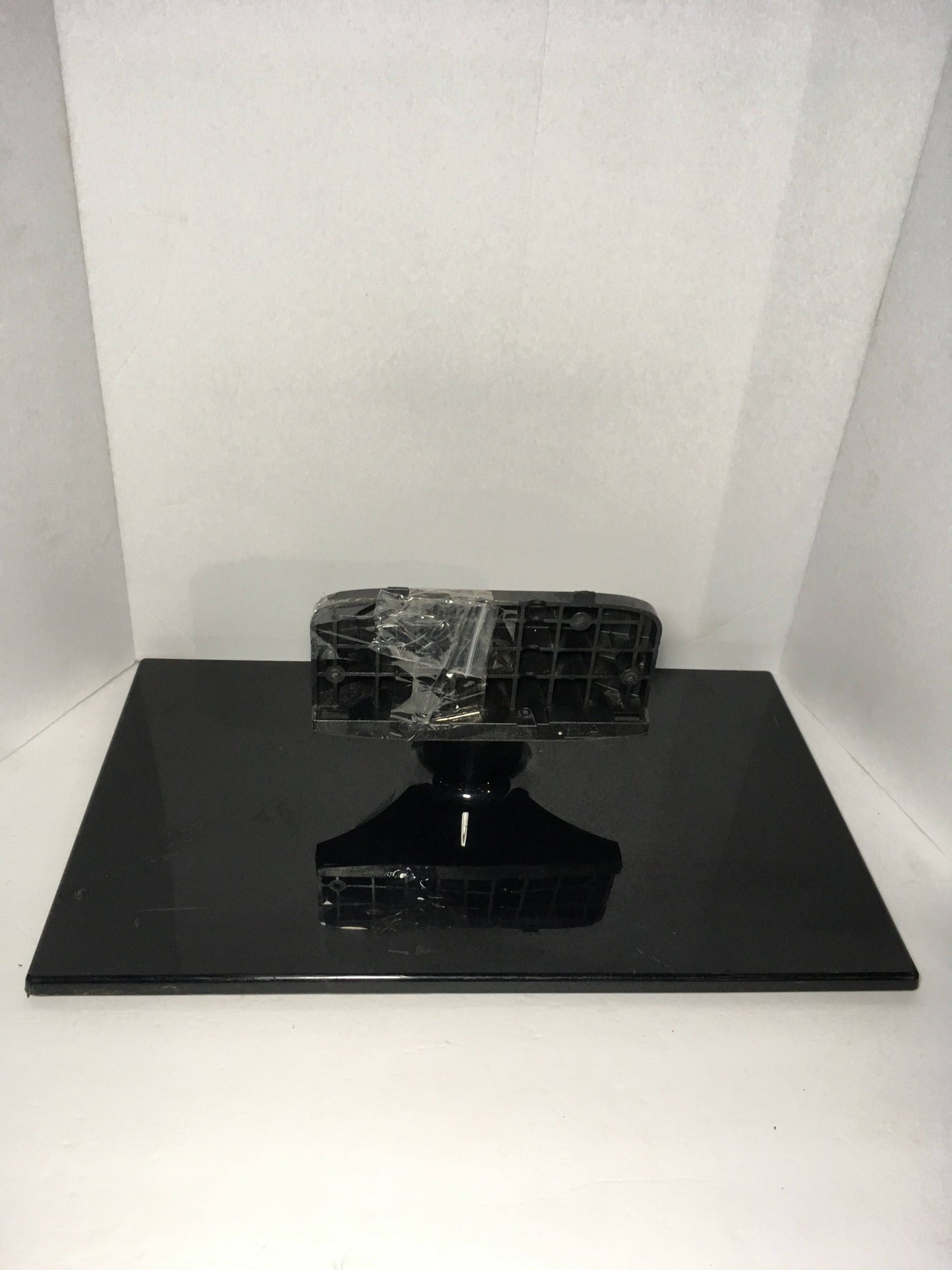 Samsung UN65J6200AFXZA TV Stand/Base
