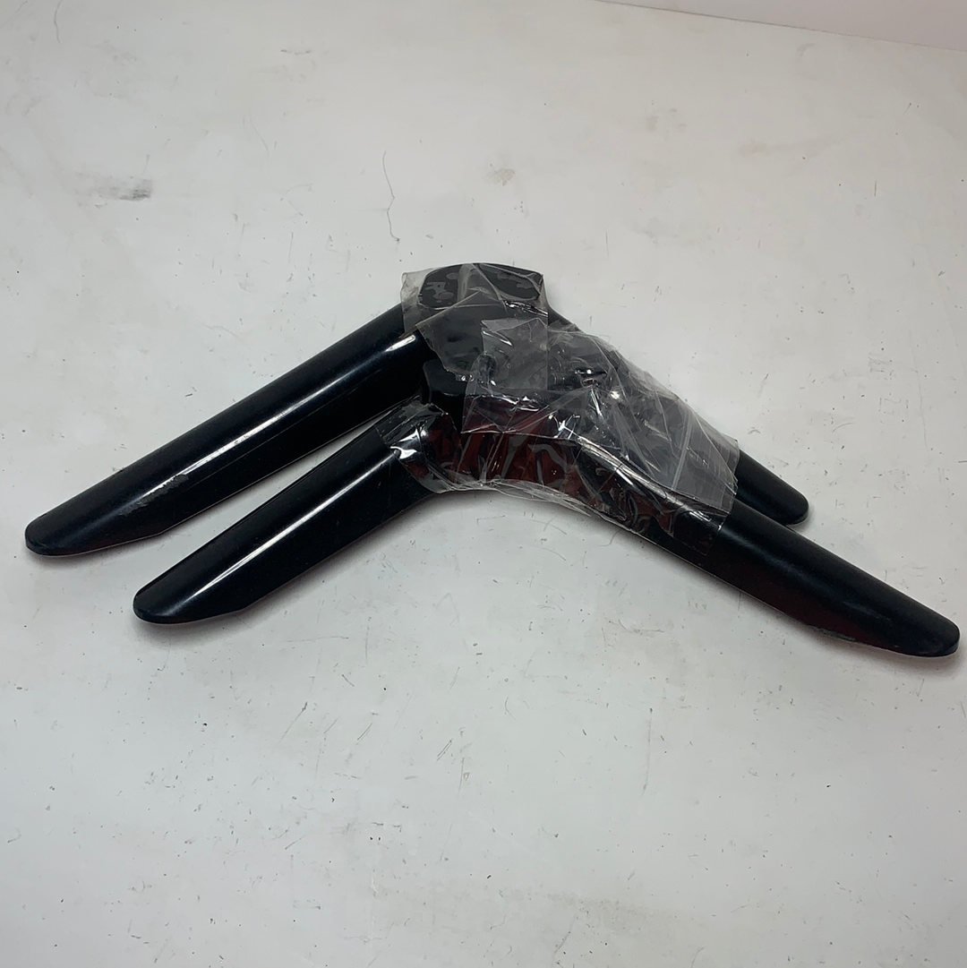 Element TV Stand/Legs for E4SFT5517
