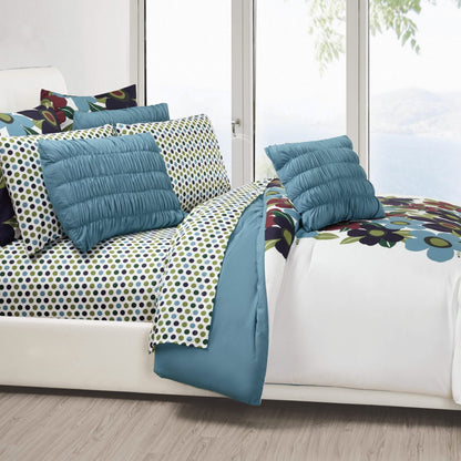 10-Piece Set: Queen Oversized Floral Comforter Set