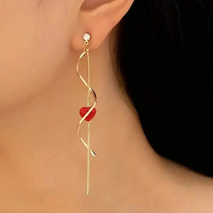 18K Gold Spiral Lines Heart Design Dangle Earrings