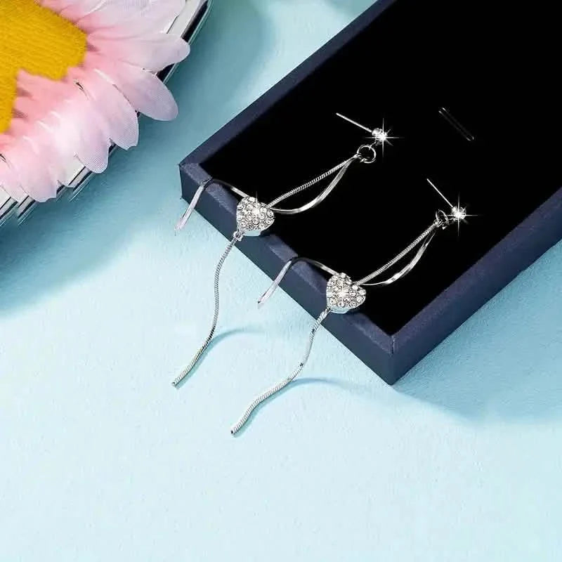 18K Gold Spiral Lines Heart Design Dangle Earrings