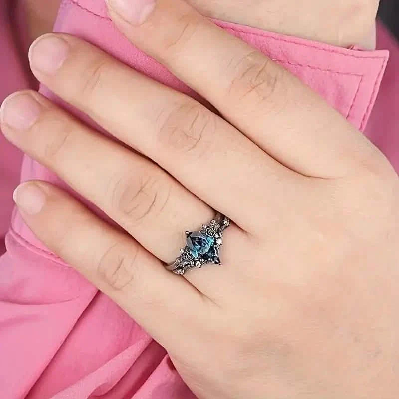 2-Piece Set: Gothic Black & Golden Engagement Ring Set with Pear-Shaped Cubic Zirconia