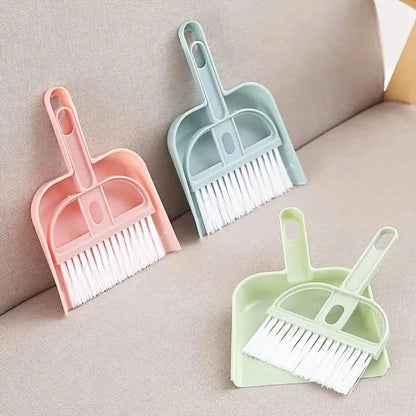 2-Piece Set: Mini Cleaning Dustpan And Brush Set