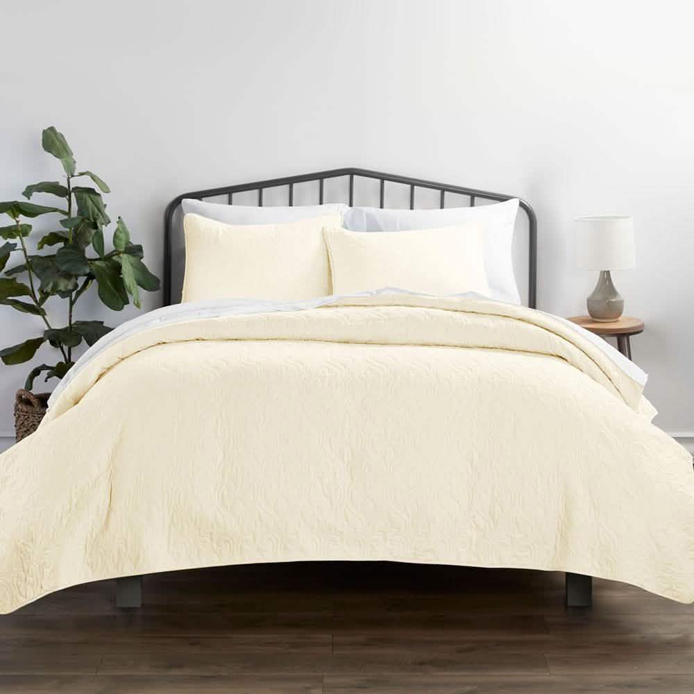 3-Piece: Damask Quilted Coverlet Set
