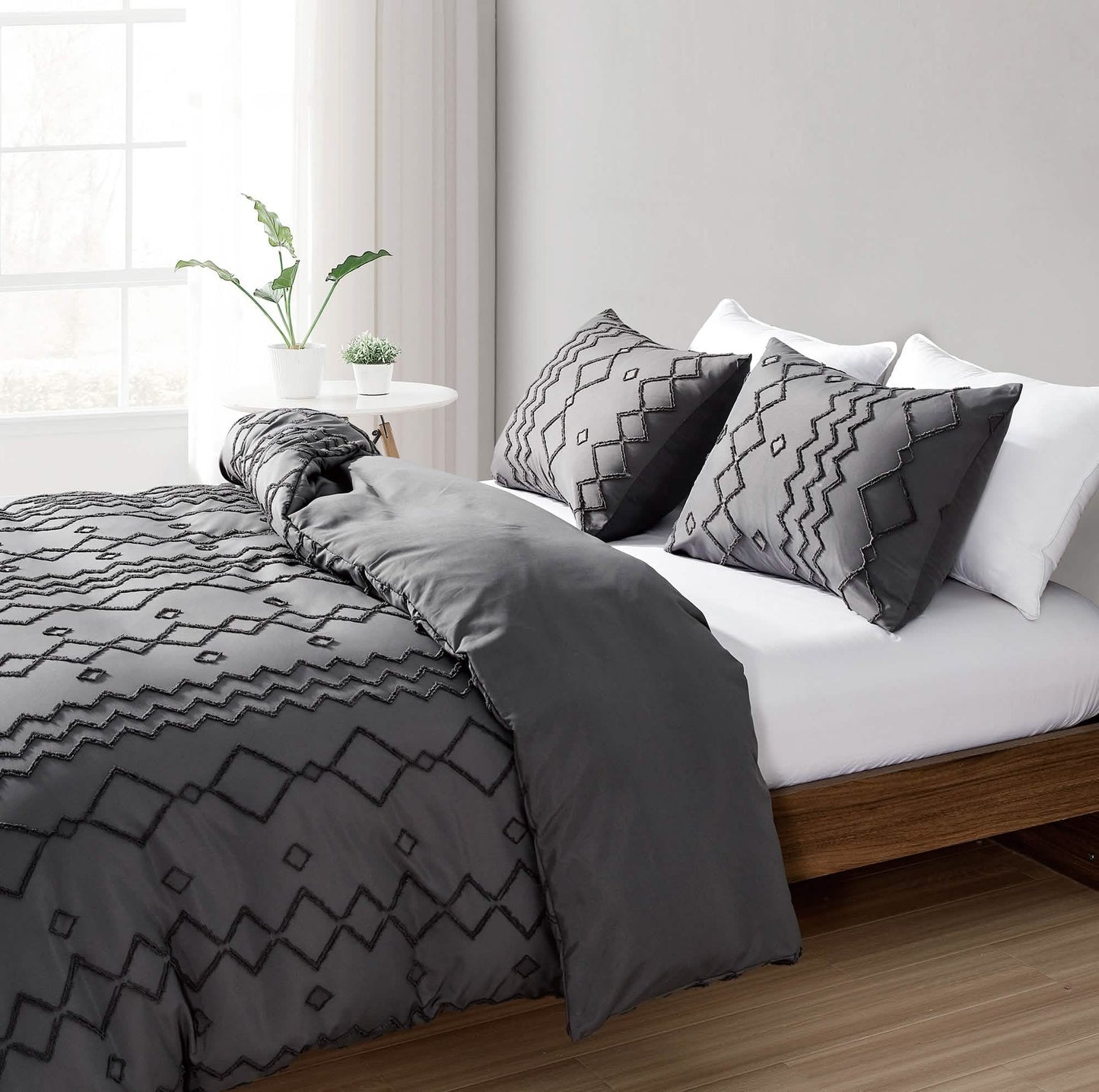 3-Piece Set: Bibb Home Tufted Clipped Duvet Cover