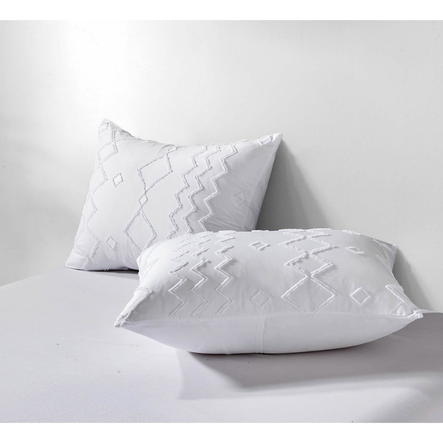 3-Piece Set: Bibb Home Tufted Clipped Duvet Cover