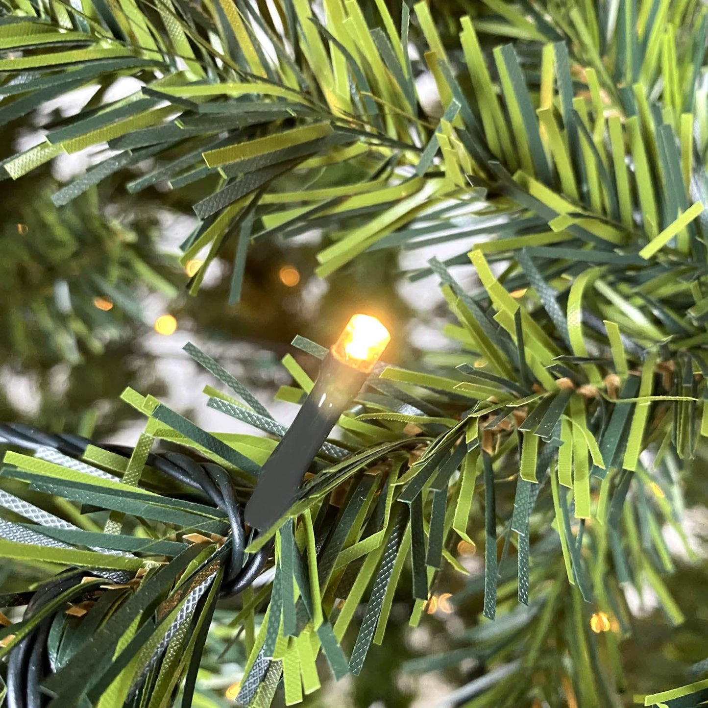 350 LED Solid Color Printed Green Hinged Fraser Fir Artificial Christmas Tree