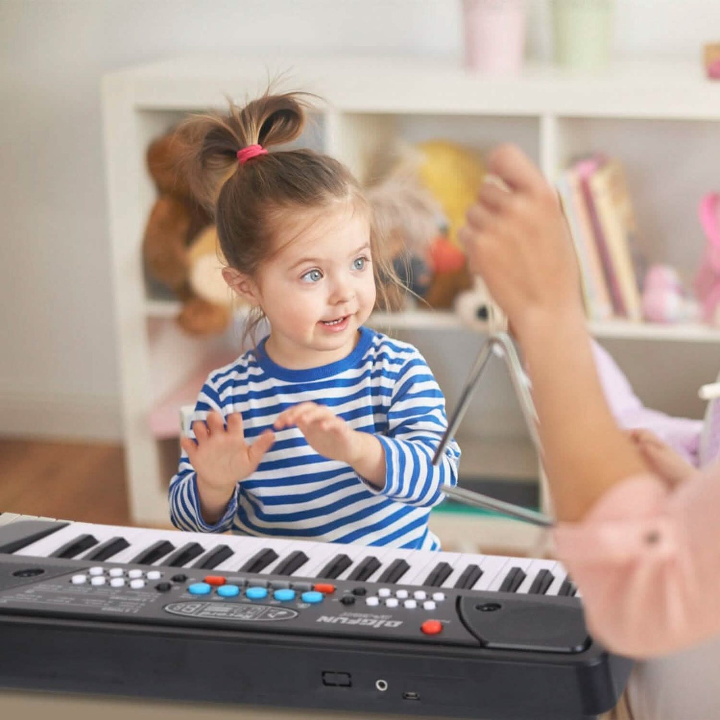 37 Keys Digital Music Electronic Keyboard Instrument with Microphone