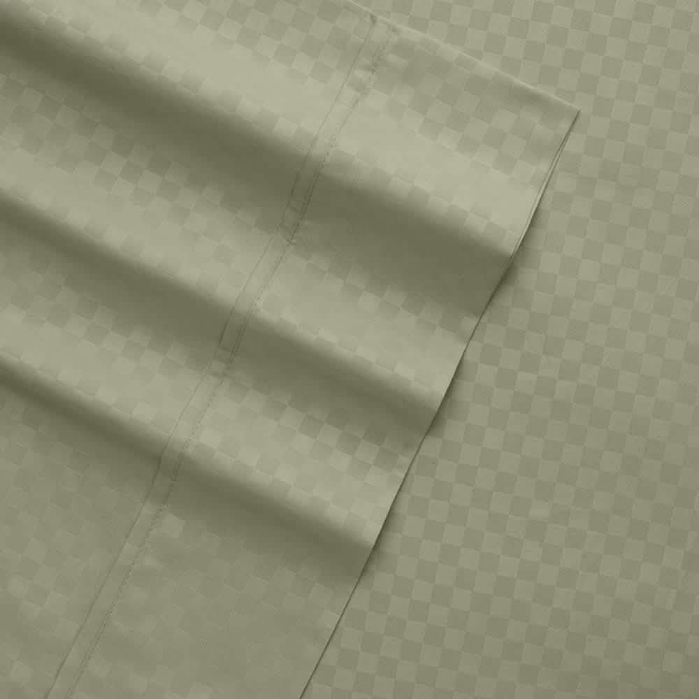 4-Piece: Checkered Embossed Sheet Set