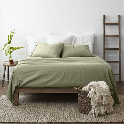 4-Piece: Checkered Embossed Sheet Set