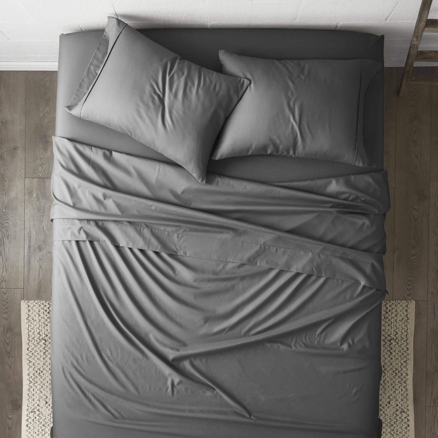 4-Piece: Chevron Embossed Sheet Set