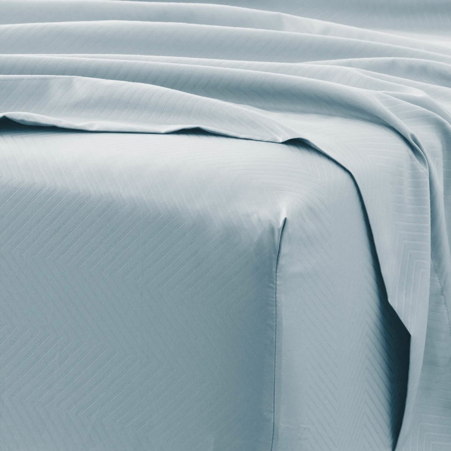 4-Piece: Chevron Embossed Sheet Set