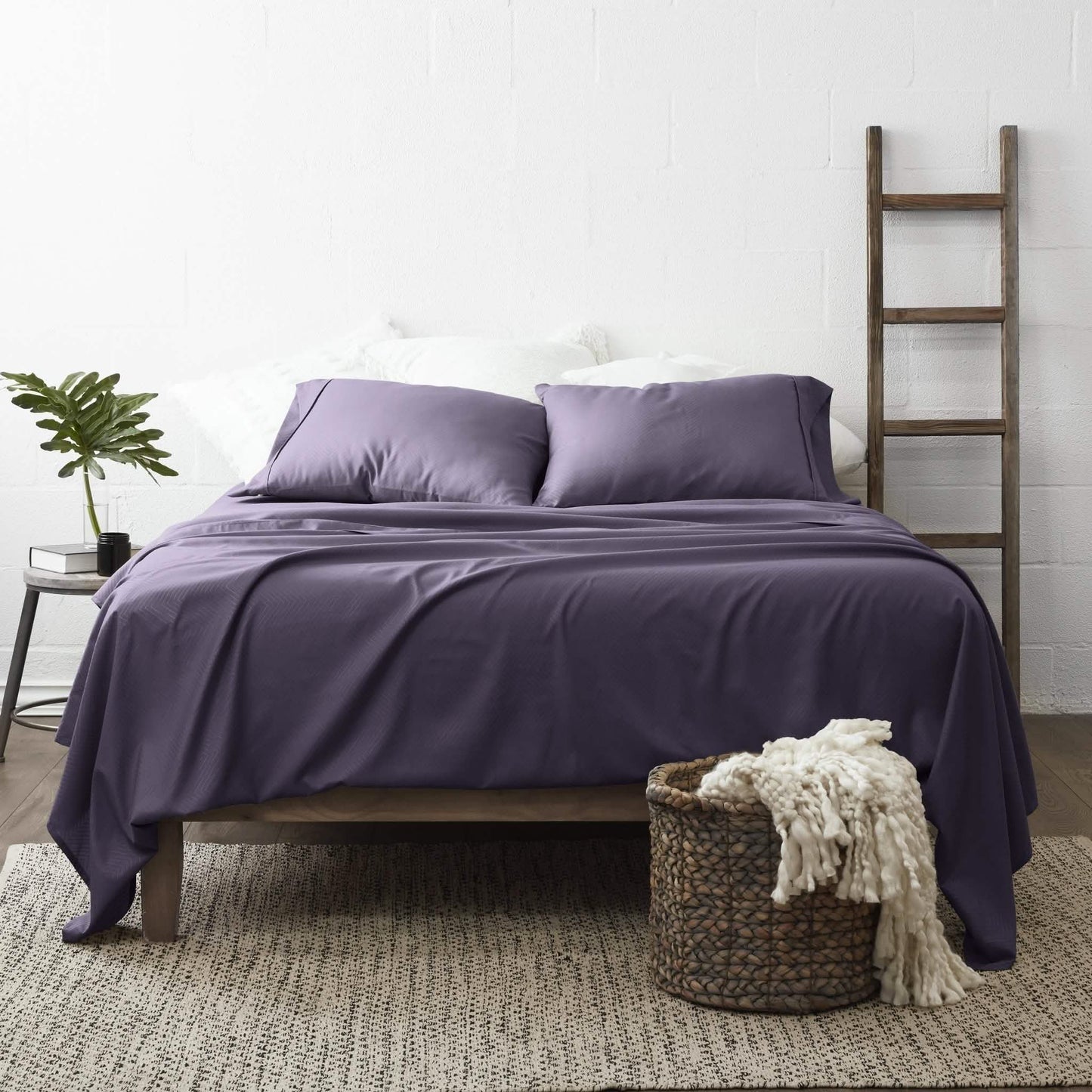 4-Piece: Chevron Embossed Sheet Set