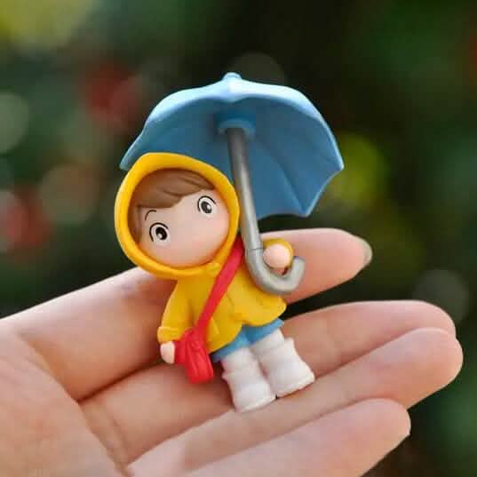 4-Piece Set: Umbrella Girl Figure Statue
