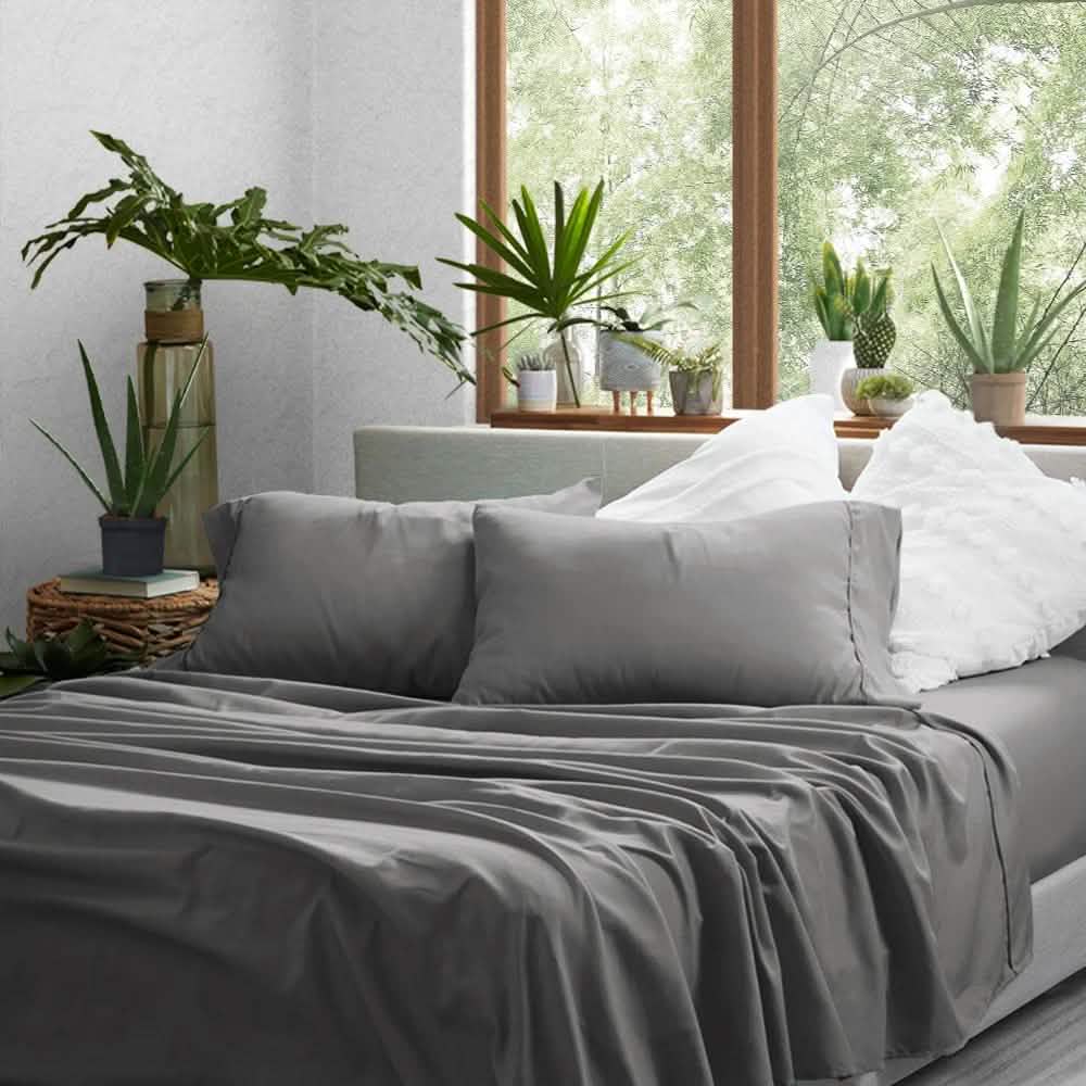 4-Piece: Solid Sheet Set