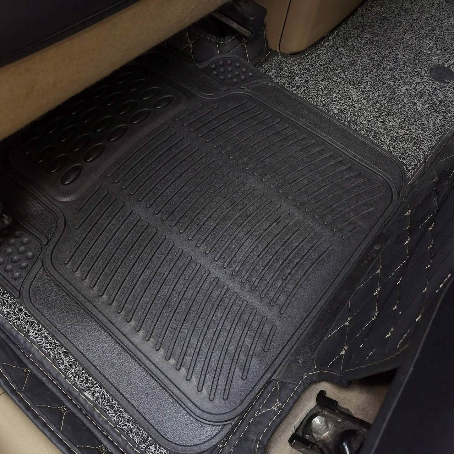 4-Pieces: Heavy Duty PVC Rubber Automotive Floor Mats with Trimmable Design