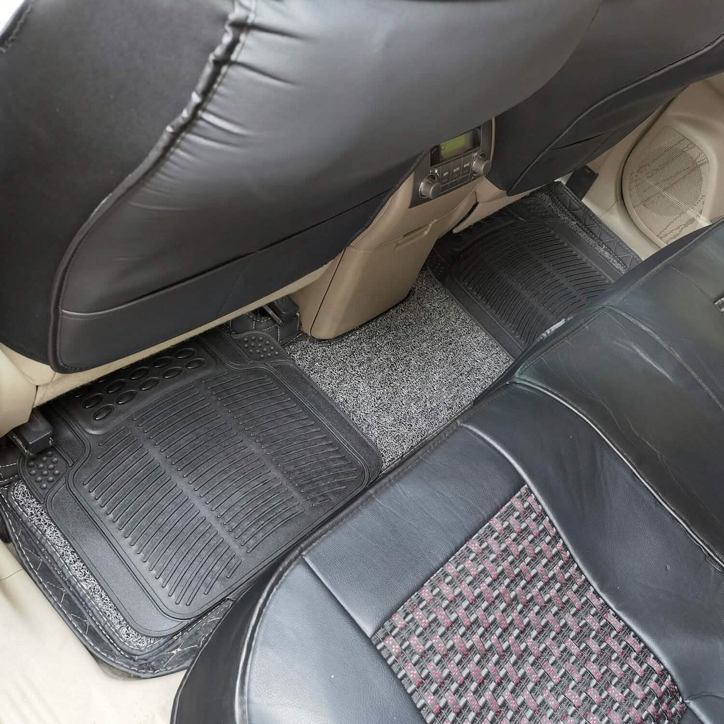 4-Pieces: Heavy Duty PVC Rubber Automotive Floor Mats with Trimmable Design