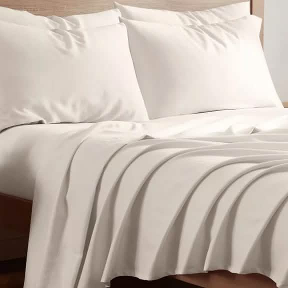 6-Piece: Kathy Ireland 2000 Thread Count Cotton Sheet Set