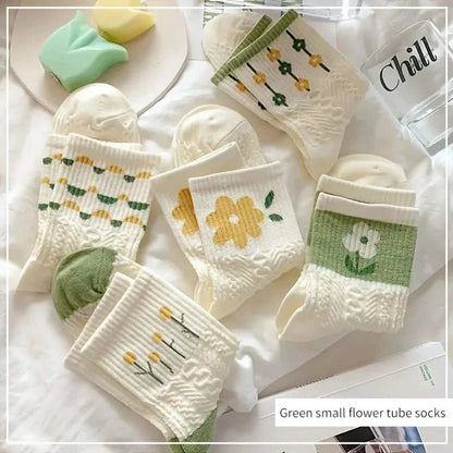 5-Pairs: Stylish Retro Floral Socks