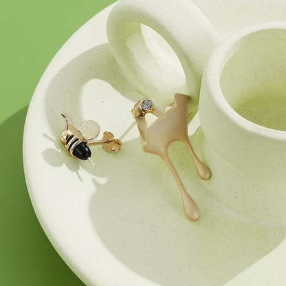 5A Clear Cubic Zirconia And Agate Stone Cute Bee 925 Sterling Silver Stud Earrings