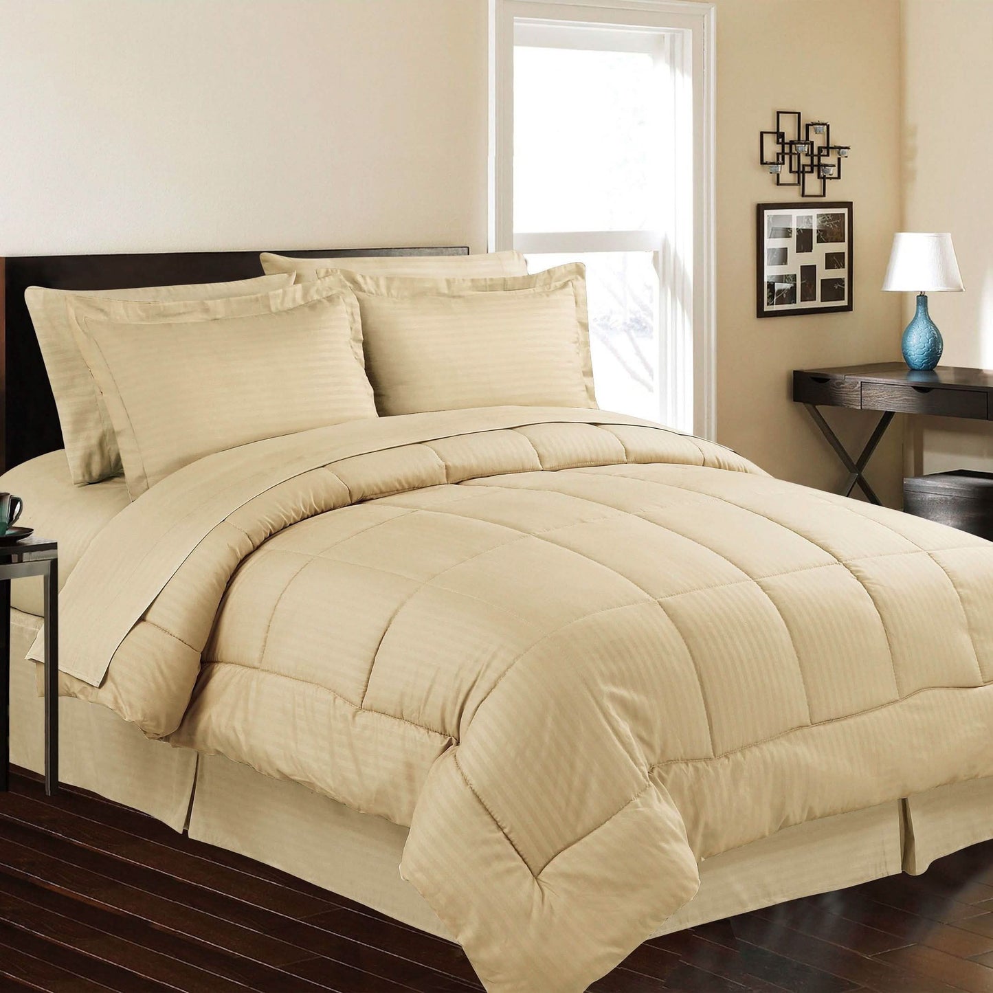 8-Piece: Embossed Bed Set