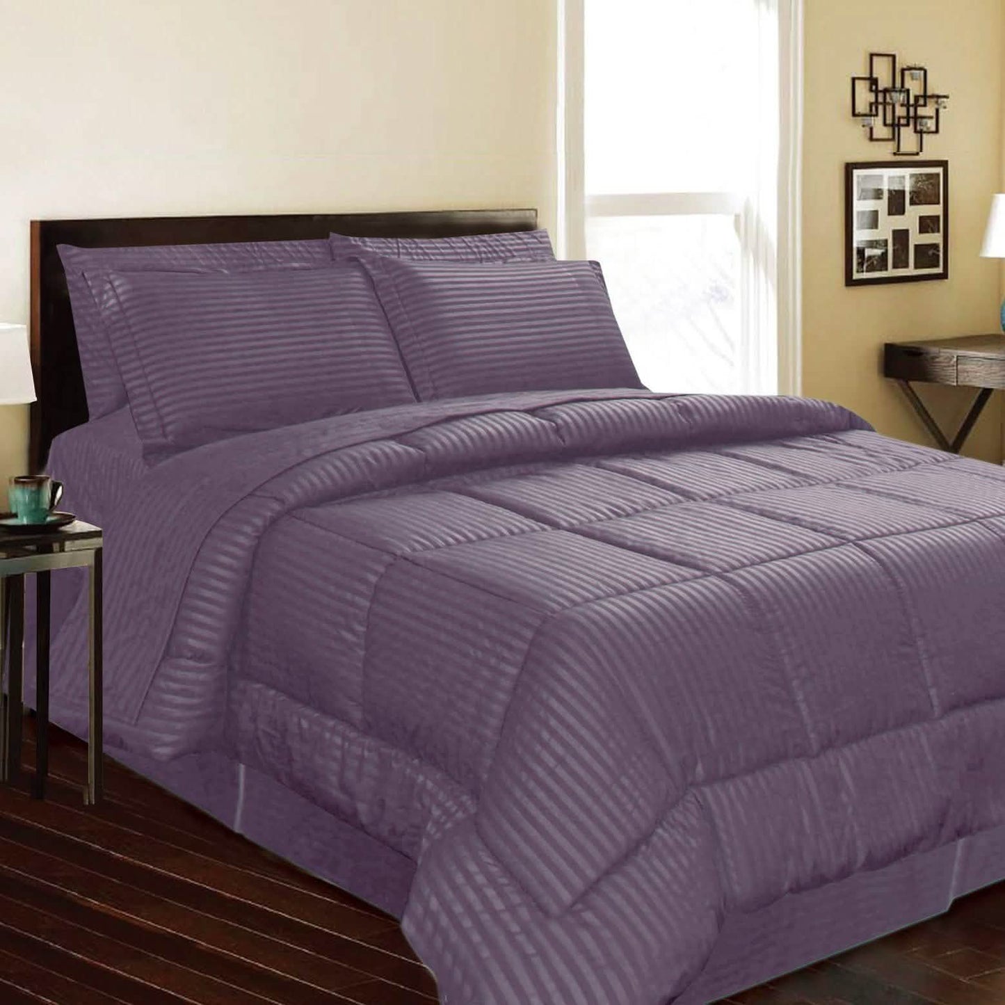 8-Piece: Embossed Bed Set