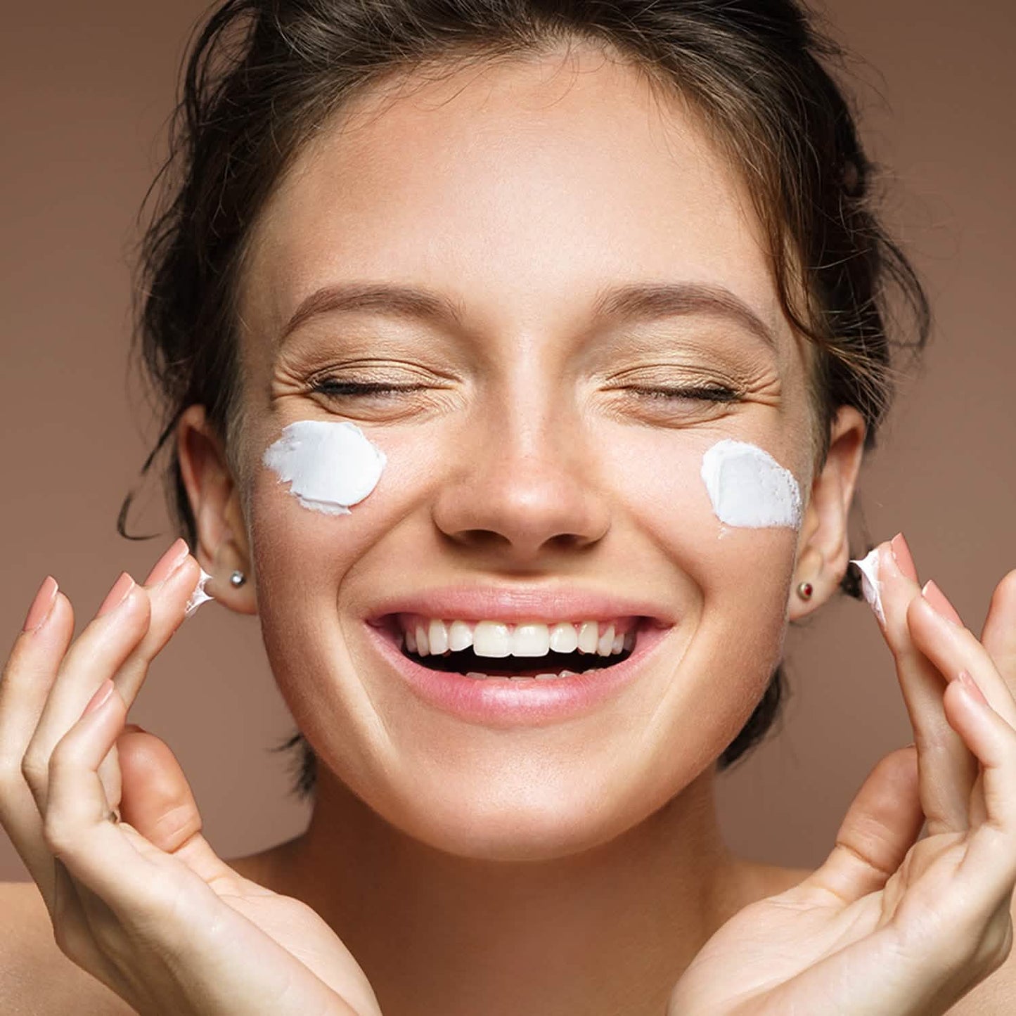Niacinamide Facial Moisturizer Day Cream, Daily Anti-Aging, Anti-Wrinkle Face Cream, B3 Vitamin Formula, Aloe Facial, Coconut Oil, Vitamin E