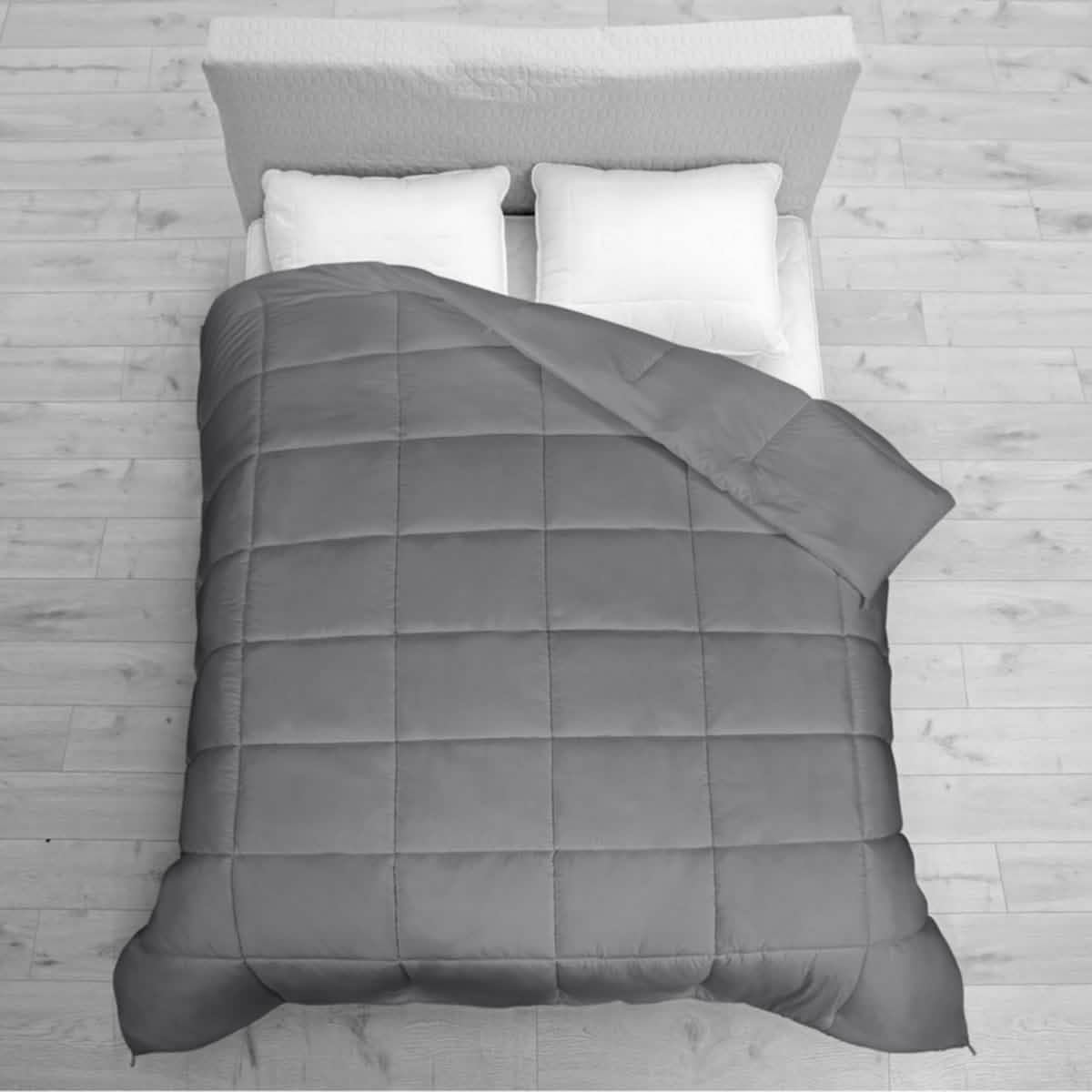 Royale All Season Down Alternative Bedding Lightweight Quilted Comforter with Corner Tabs
