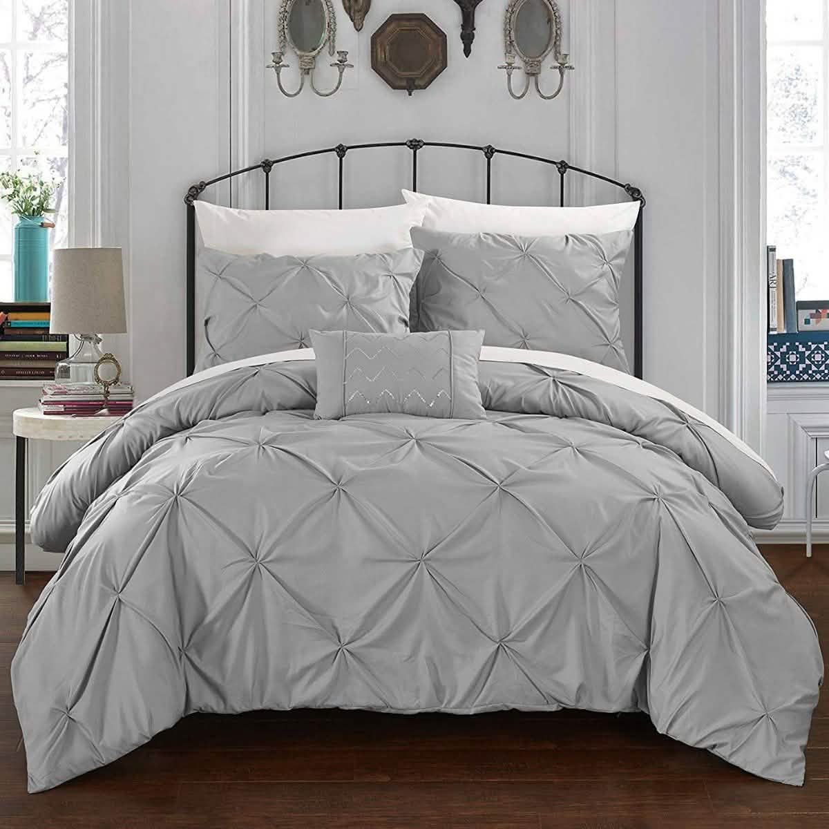 Armi Pinch-Pleated Microfiber Duvet Cover Set