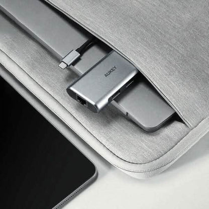 Aukey 6-in-1 USB-C Hub