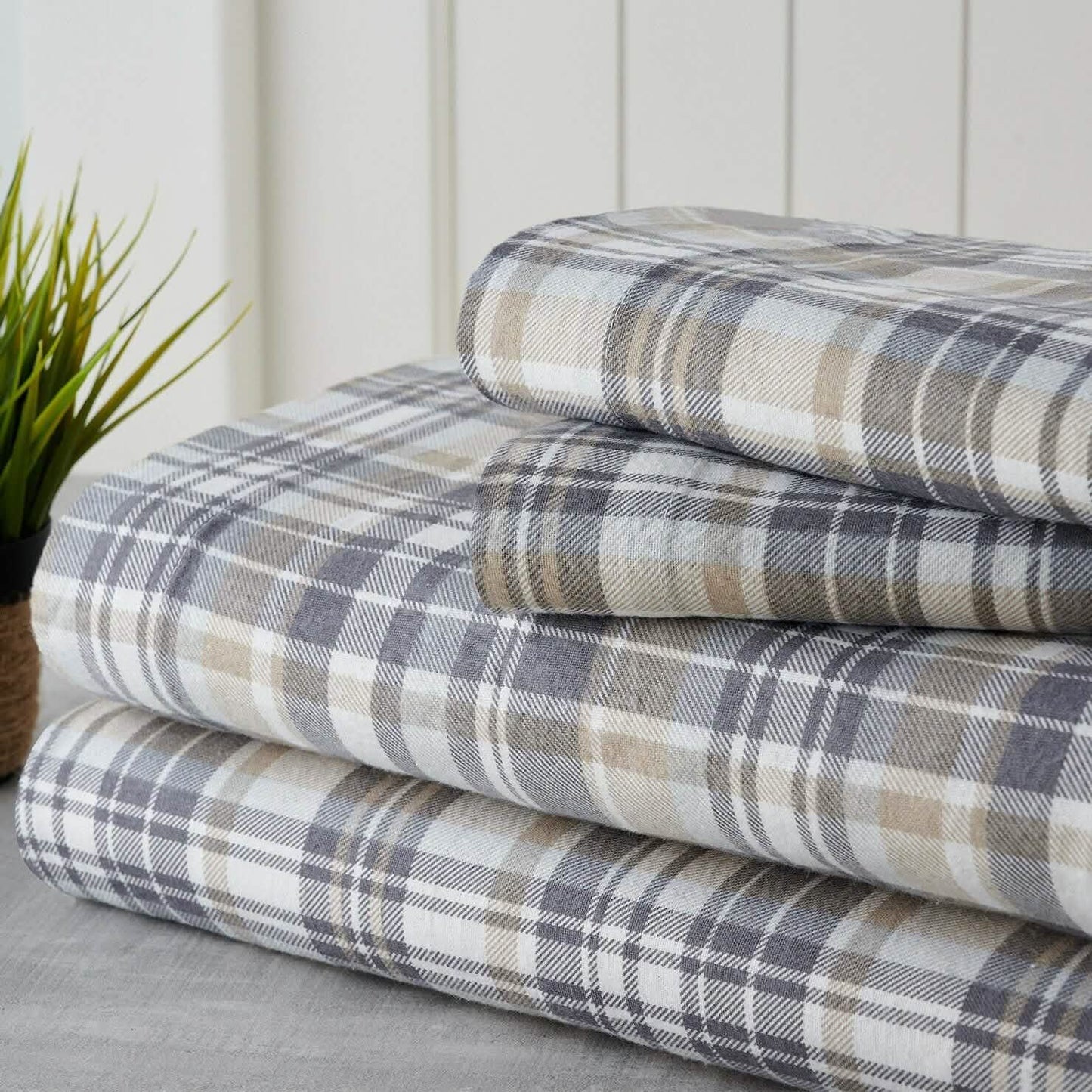 Bibb Home 100% Cotton Printed Flannel Sheet Set - Cozy, Soft, Deep Pocket Sheets