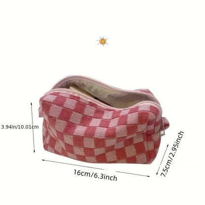 Checkered Pattern Zipper Makeup Bag