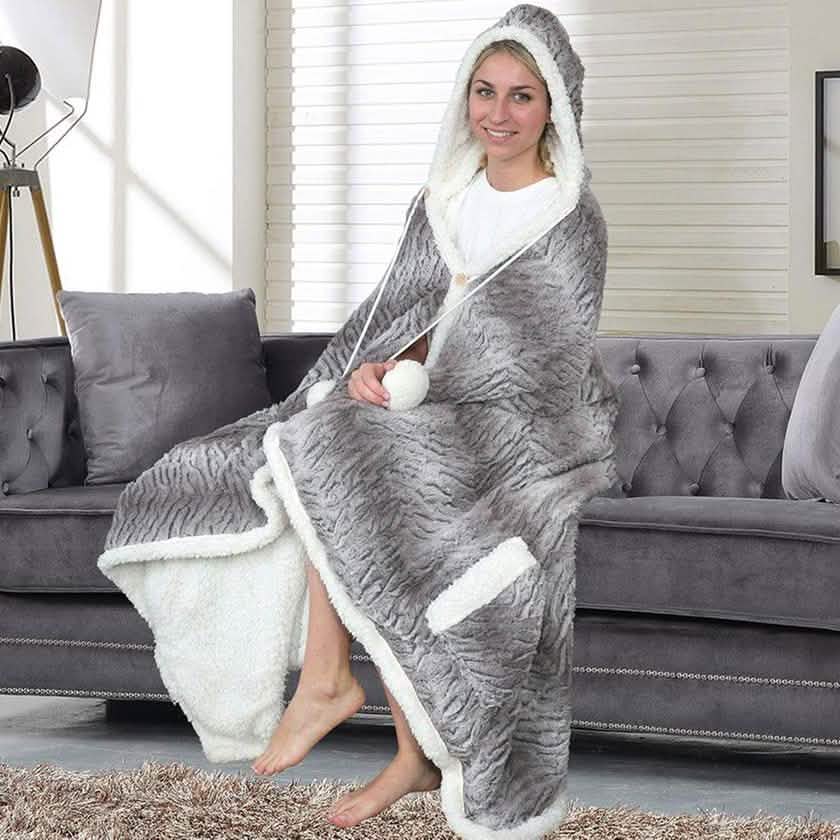 Chic Home Sherpa-Lined Hoodie Robe