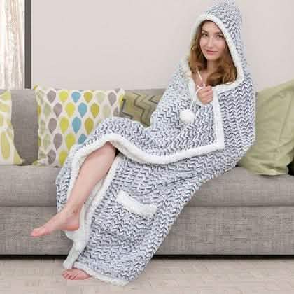 Chic Home Sherpa-Lined Hoodie Robe