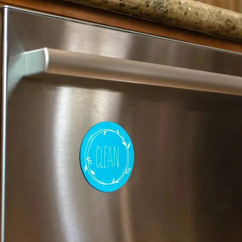DIY Magnetic Refrigerator Sticker