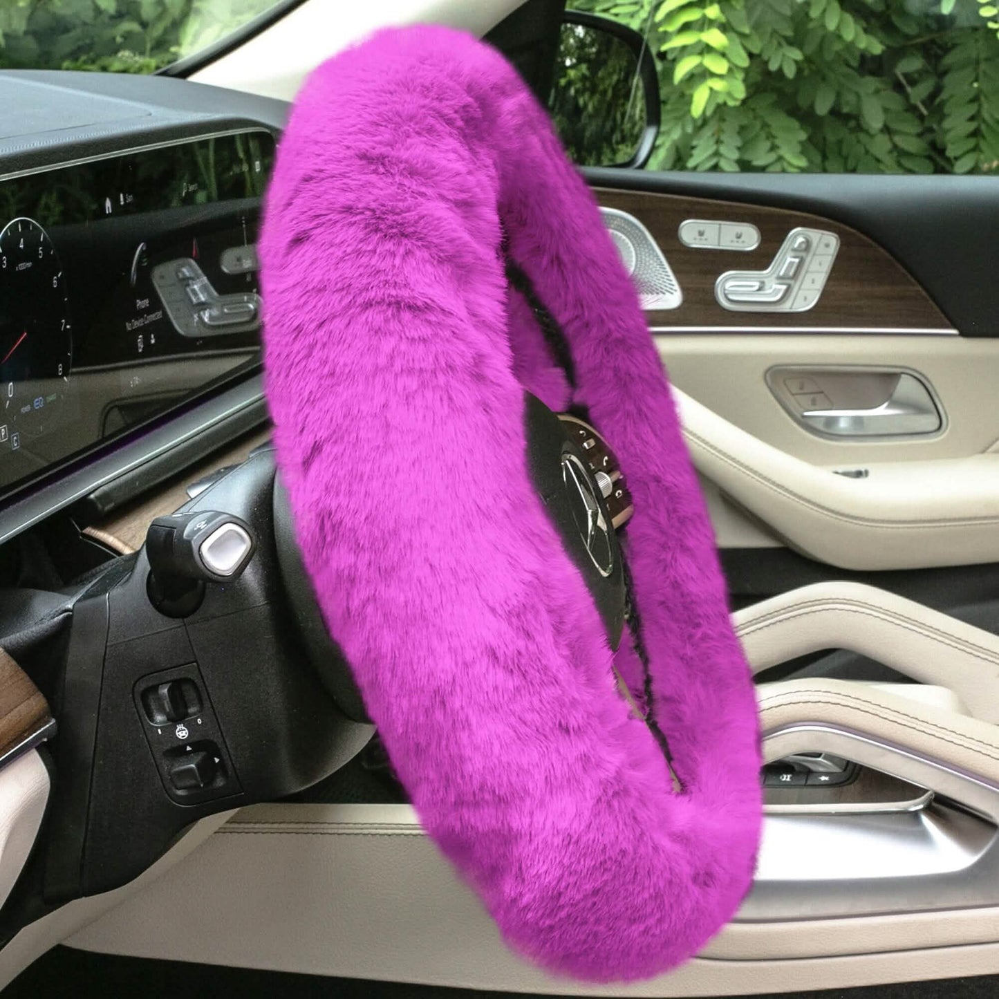 Doe16 Faux Rabbit Fur Steering Wheel Cover