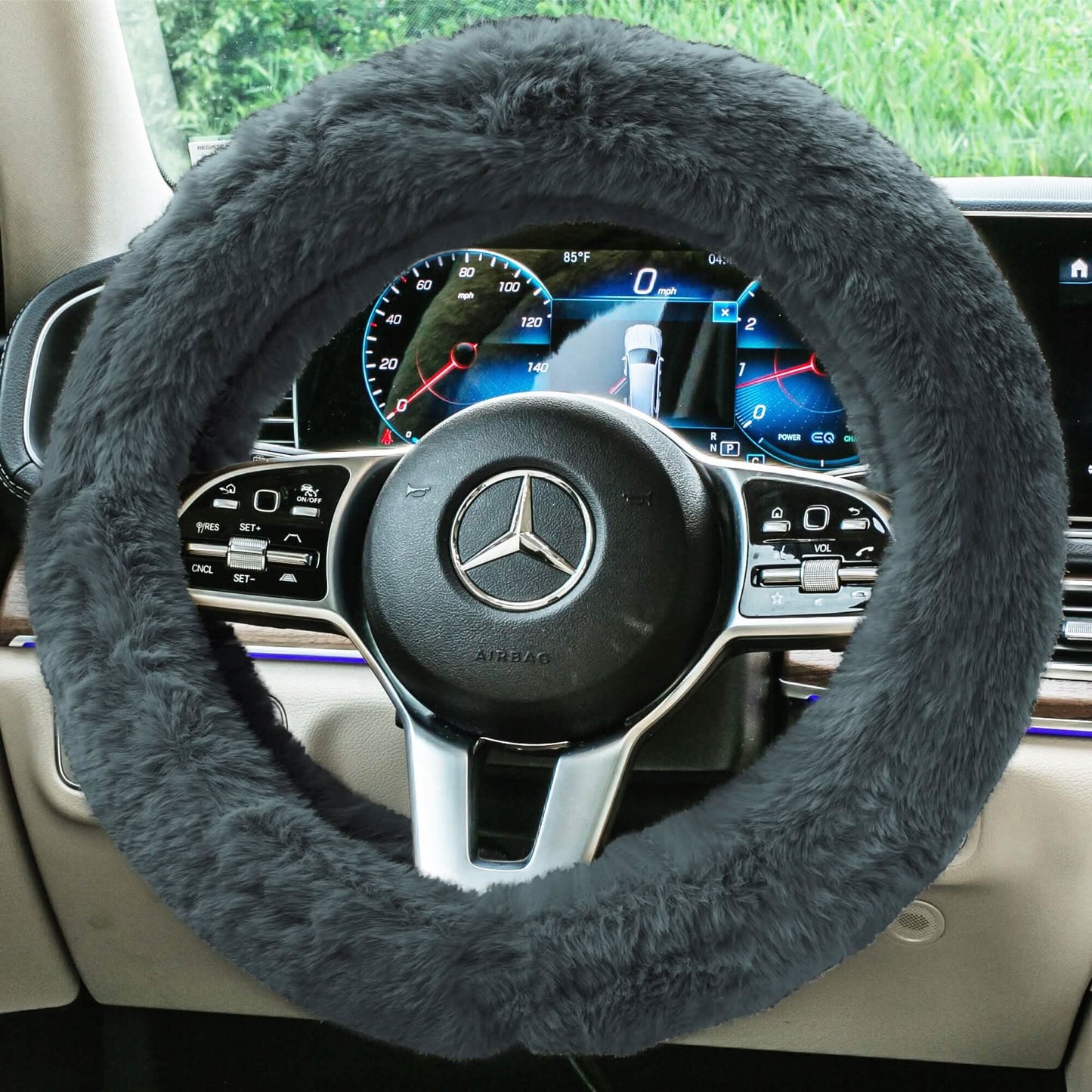 Doe16 Faux Rabbit Fur Steering Wheel Cover