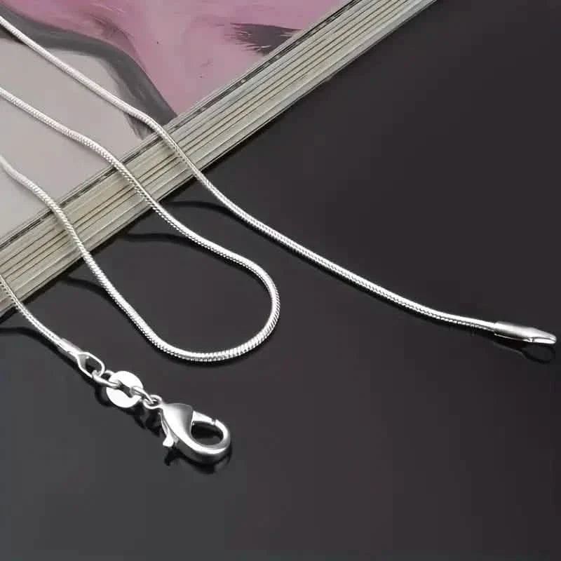 Exquisite Casual Snake Necklace Collarbone Chain Couple Pendant