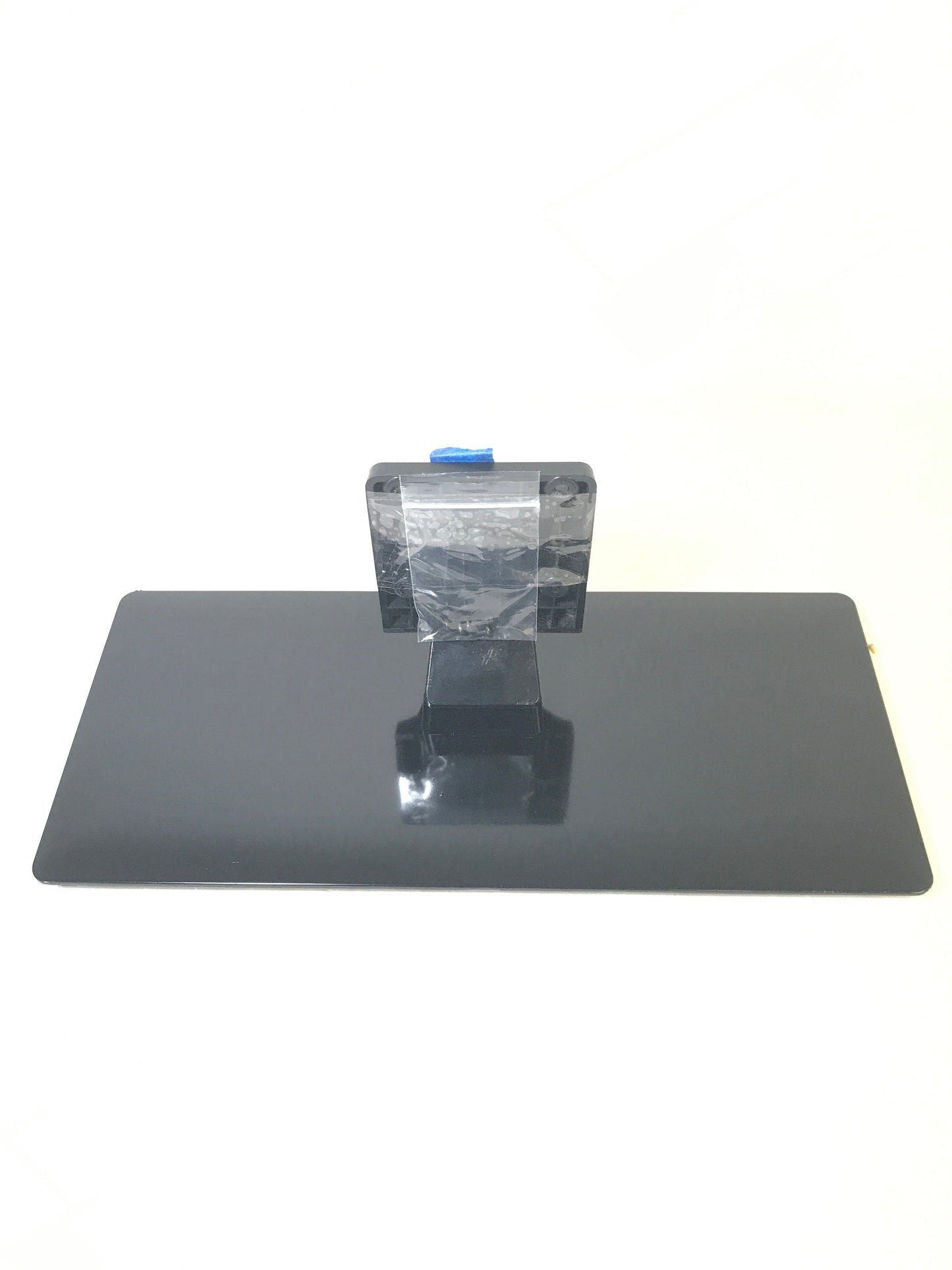 Insignia NS-32D311NA15 TV Stand/Base