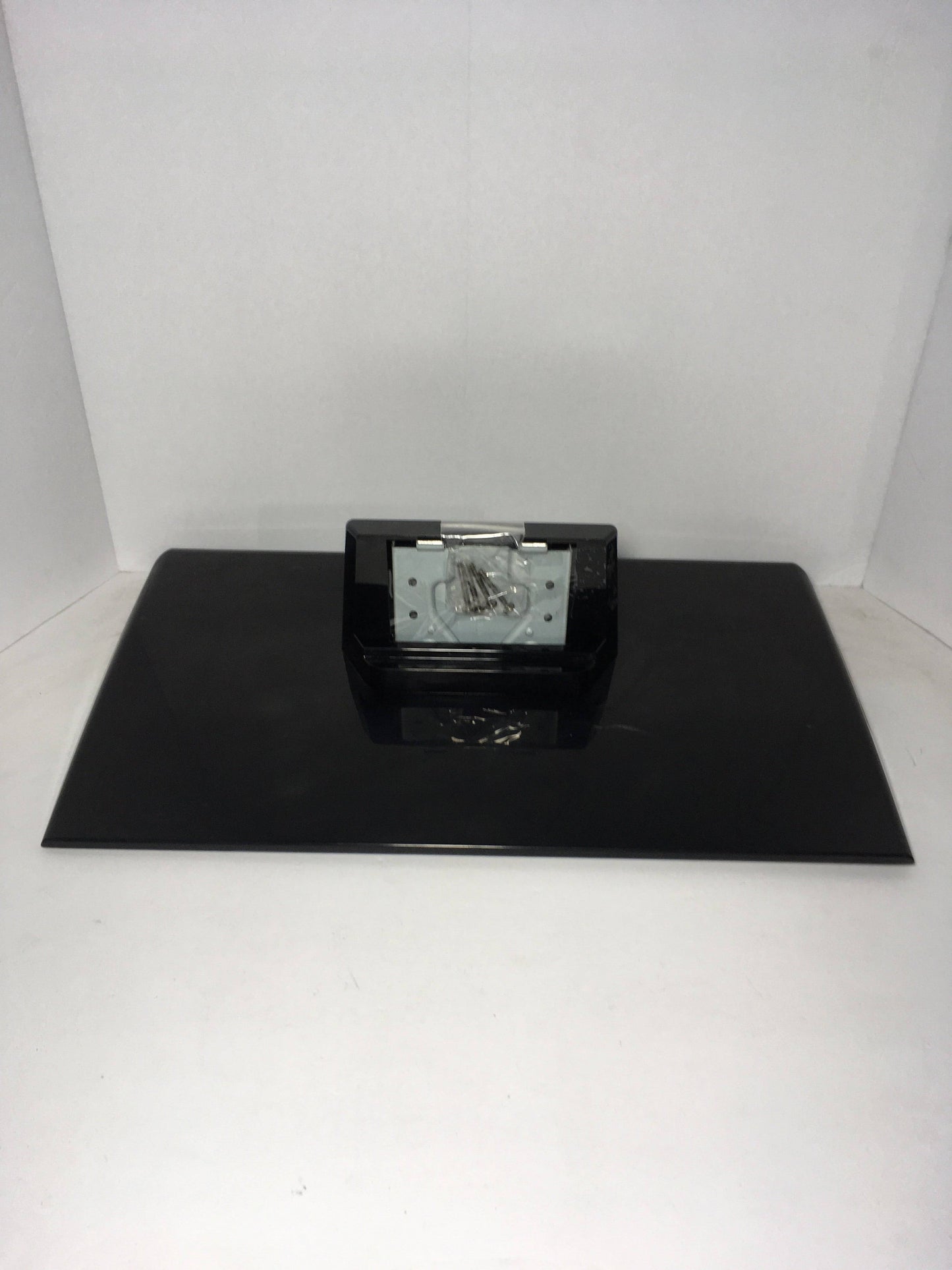 Vizio 3647-5322-0395 (1712-0102-1980, 1712-0102-1990) Stand for E3D470VX E471VLE E472VL E472VLE
