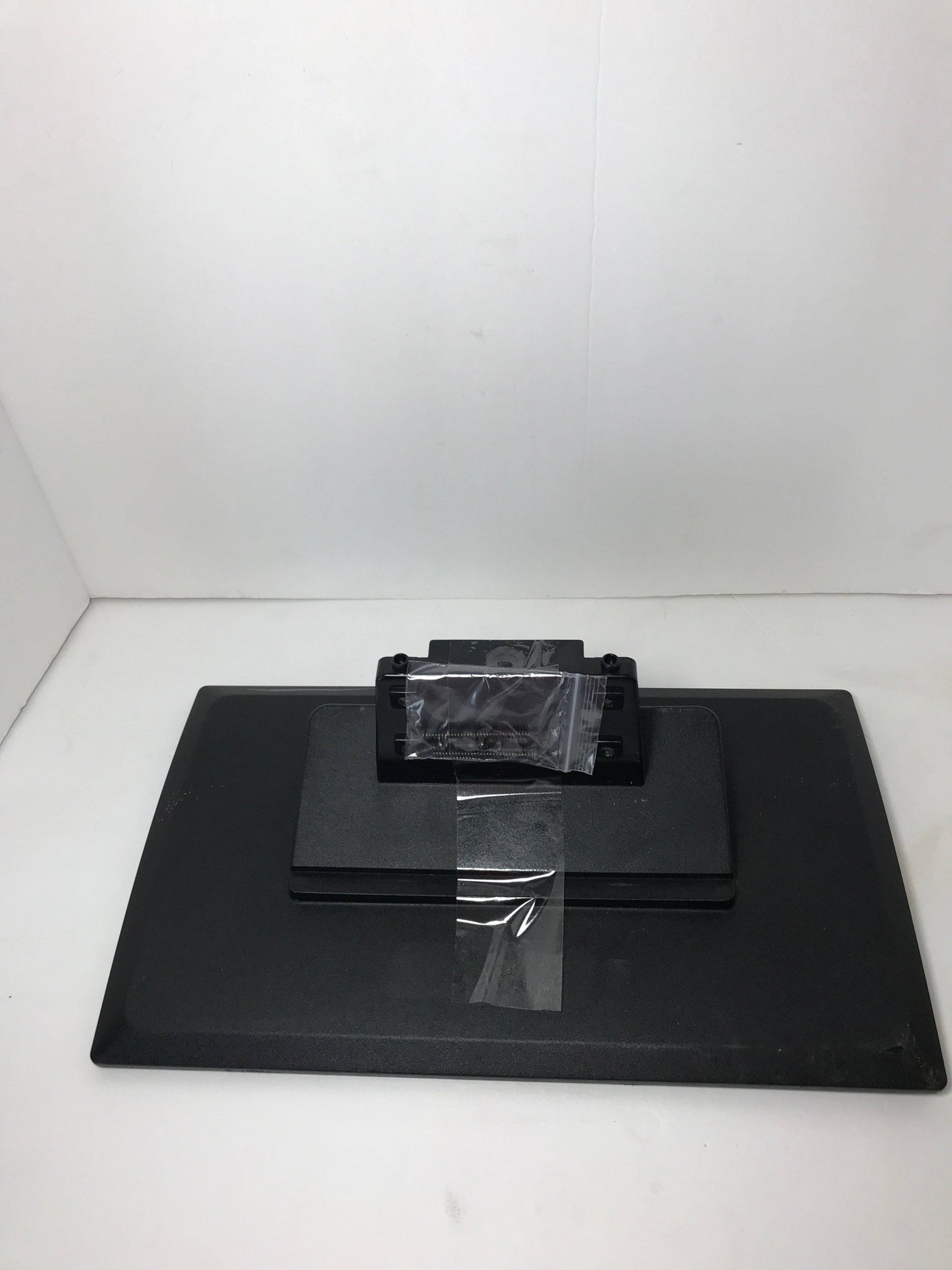 Olevia LT23HVX TV Stand/Base
