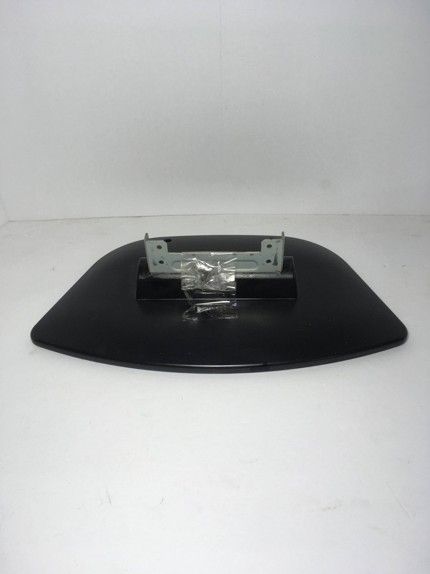 Emerson LD195EM8 Stand