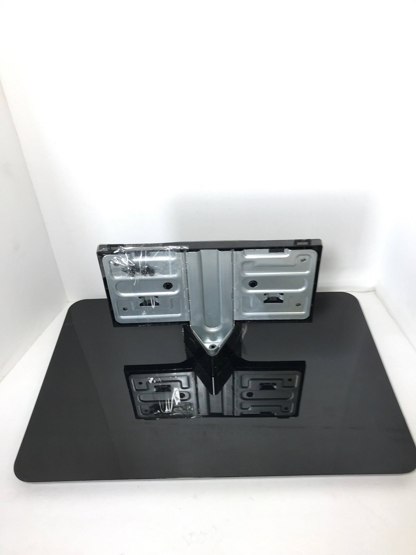 Vizio D650i-B2 TV Stand/Base