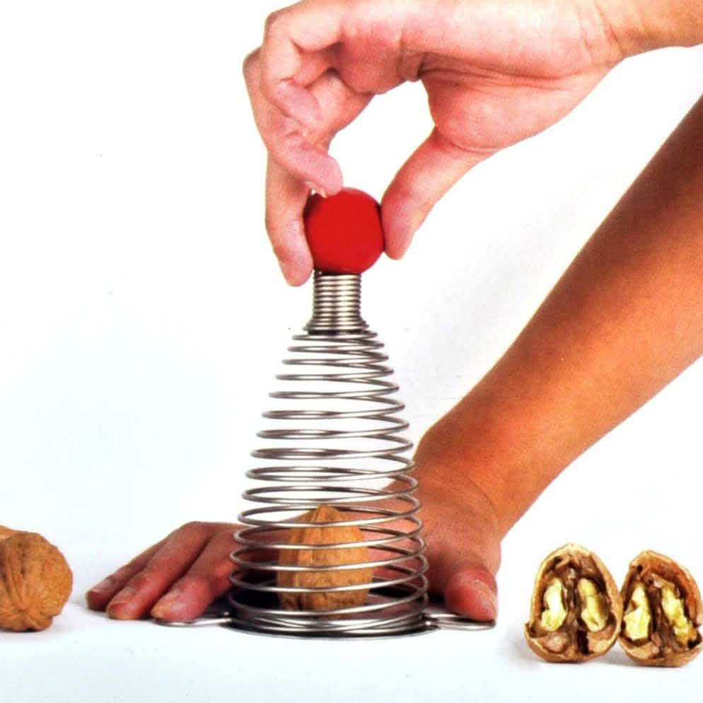 Kikkerland Super Easy Pull & Crack Nut Cracker