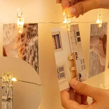 LED String Lights with 40 Wooden Clips