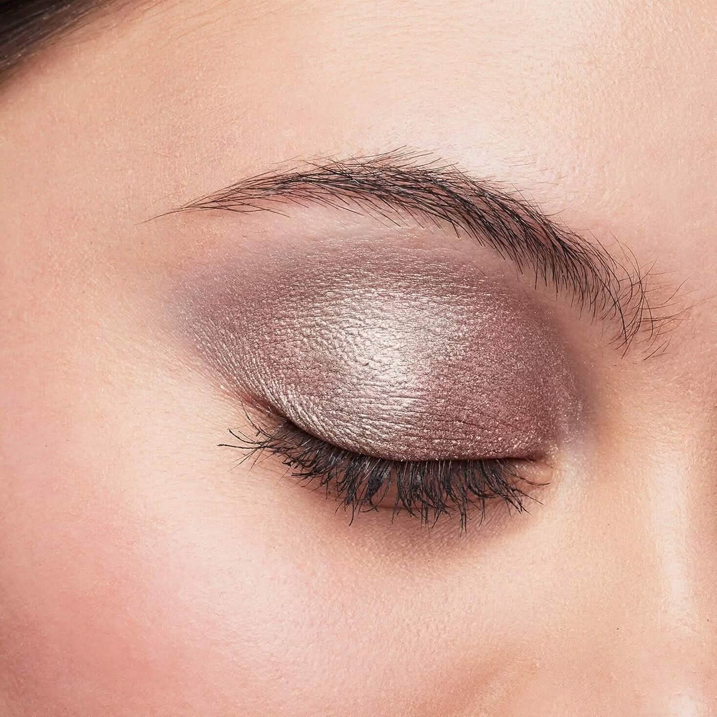 L'Oreal Paris Brilliant Eyes Shimmer Liquid Eye Shadow